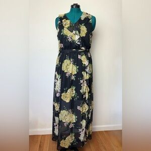 Disney Princess Woman’s Dress Large Sleeveless Black Floral Chiffon Lined Guest